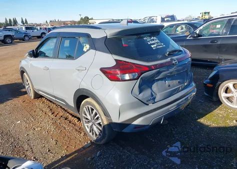 2024 Nissan Kicks Sr Xtronic Cvt z USA, uszkodzony, nr VIN 3N1CP5DV9RL541787